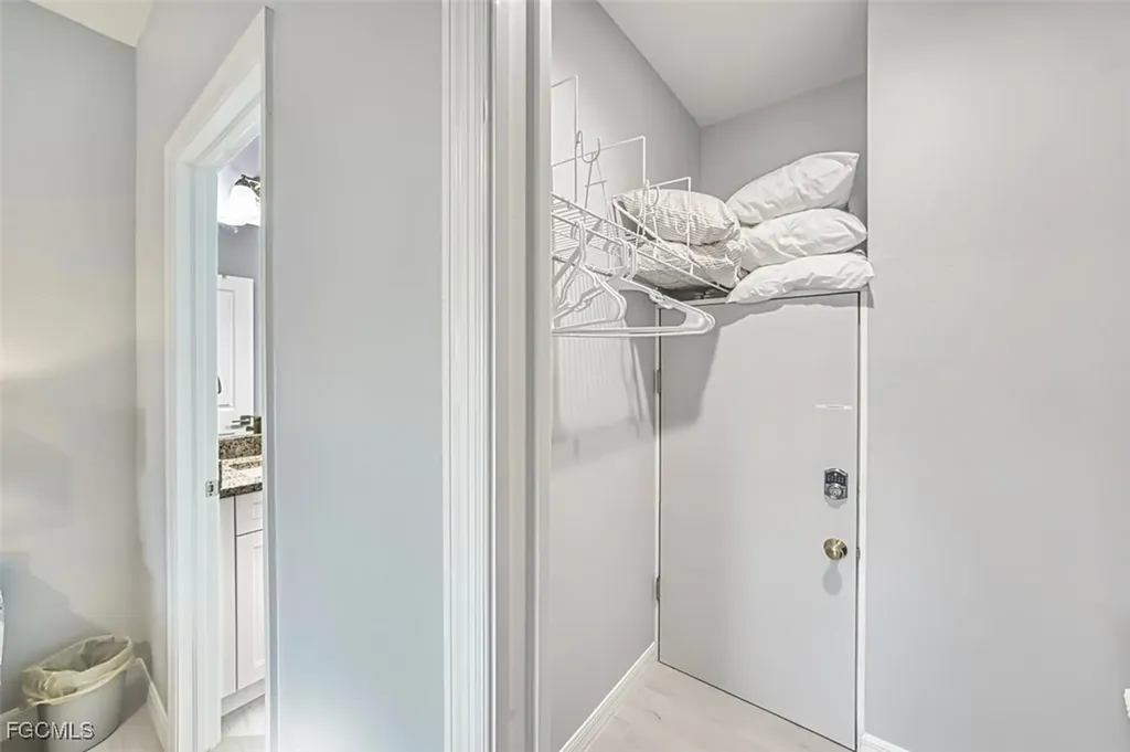 431 Lazy Way Fort Myers Beach FL 33931