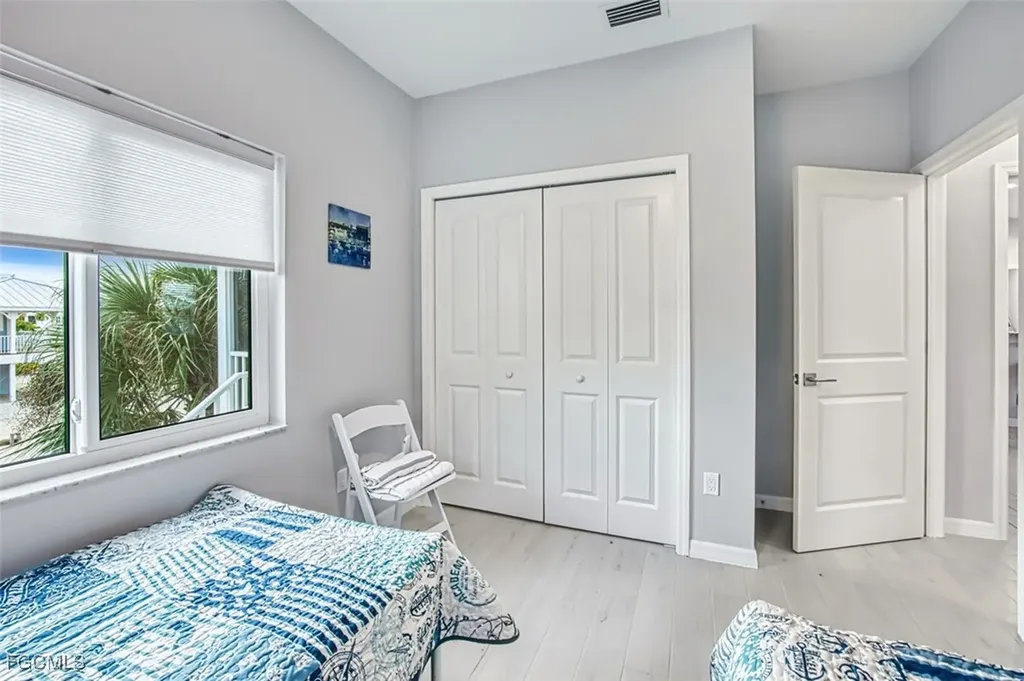 431 Lazy Way Fort Myers Beach FL 33931