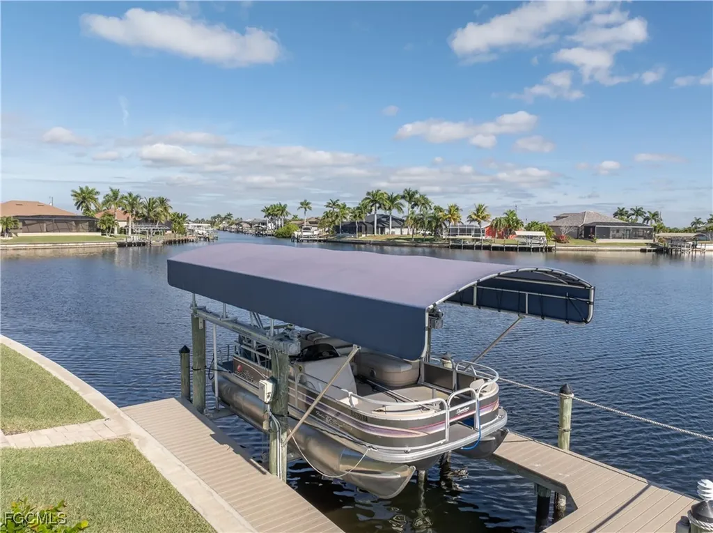 915 NW 36th Place Cape Coral FL 33993