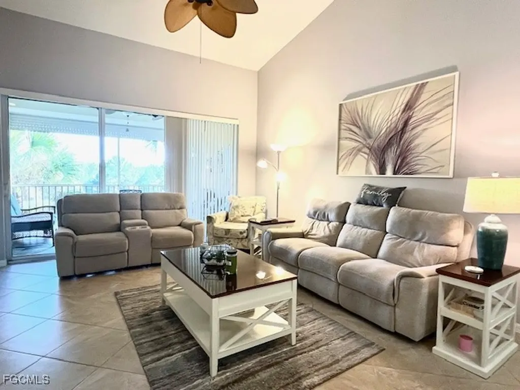 10113 Colonial Country Club Boulevard Fort Myers FL 33913