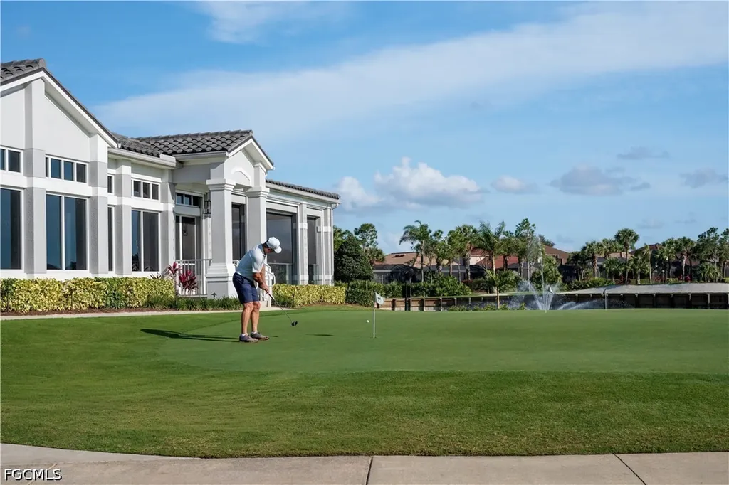10113 Colonial Country Club Boulevard Fort Myers FL 33913