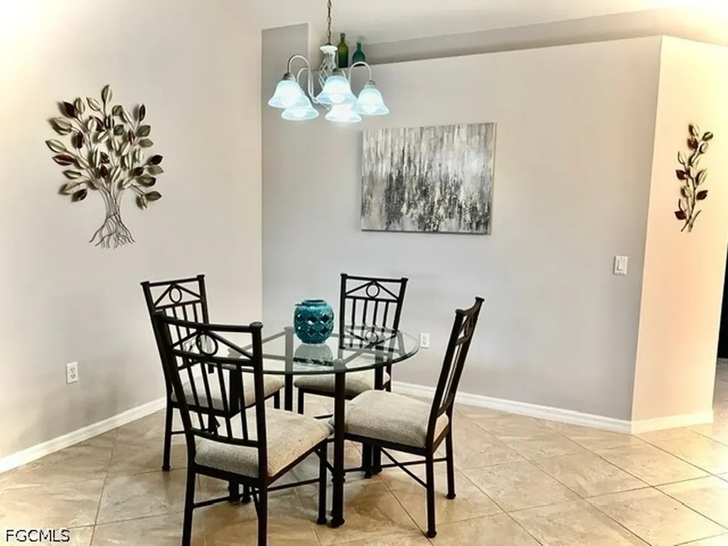 10113 Colonial Country Club Boulevard Fort Myers FL 33913