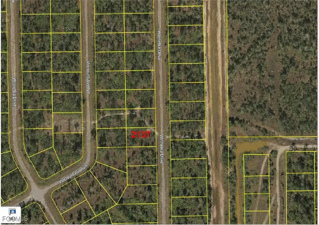 2137 Winnetka Drive Lehigh Acres FL 33972