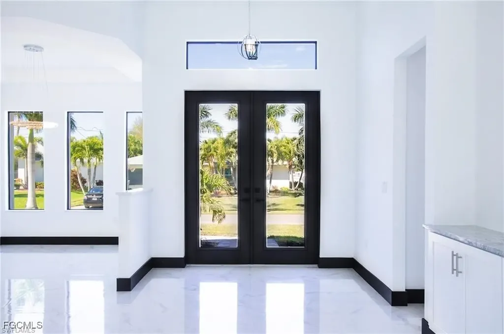 2229 SW 32nd Street Cape Coral FL 33914