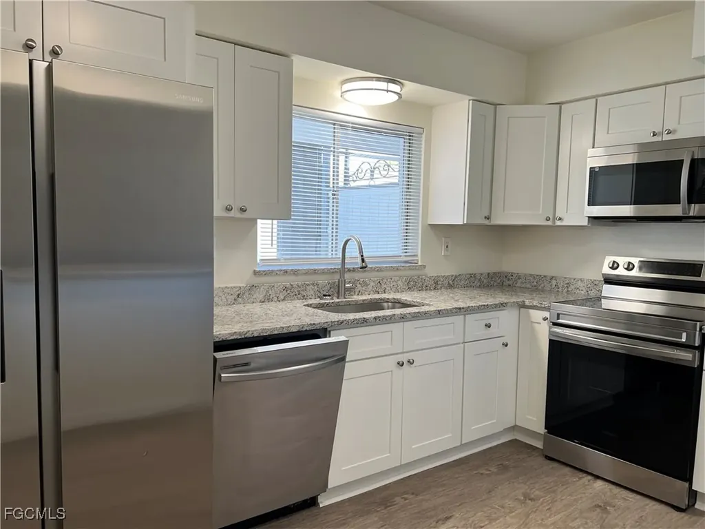 1721 SE 46th Lane Cape Coral FL 33904