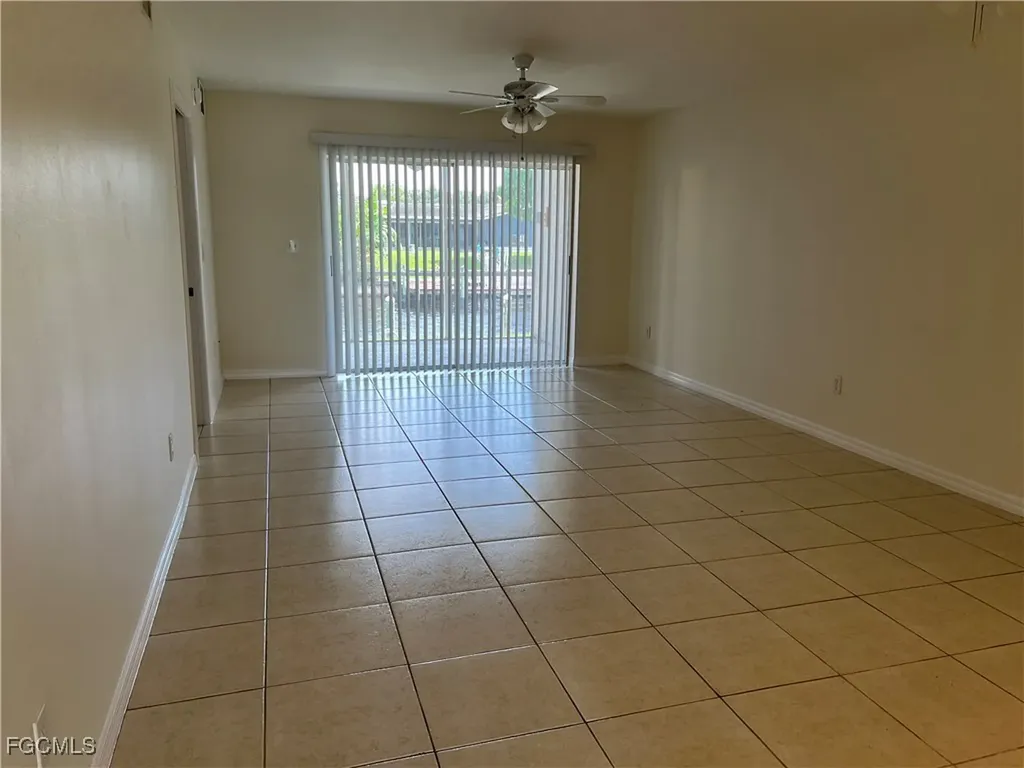 1236-1302 SE 40th Street Cape Coral FL 33904