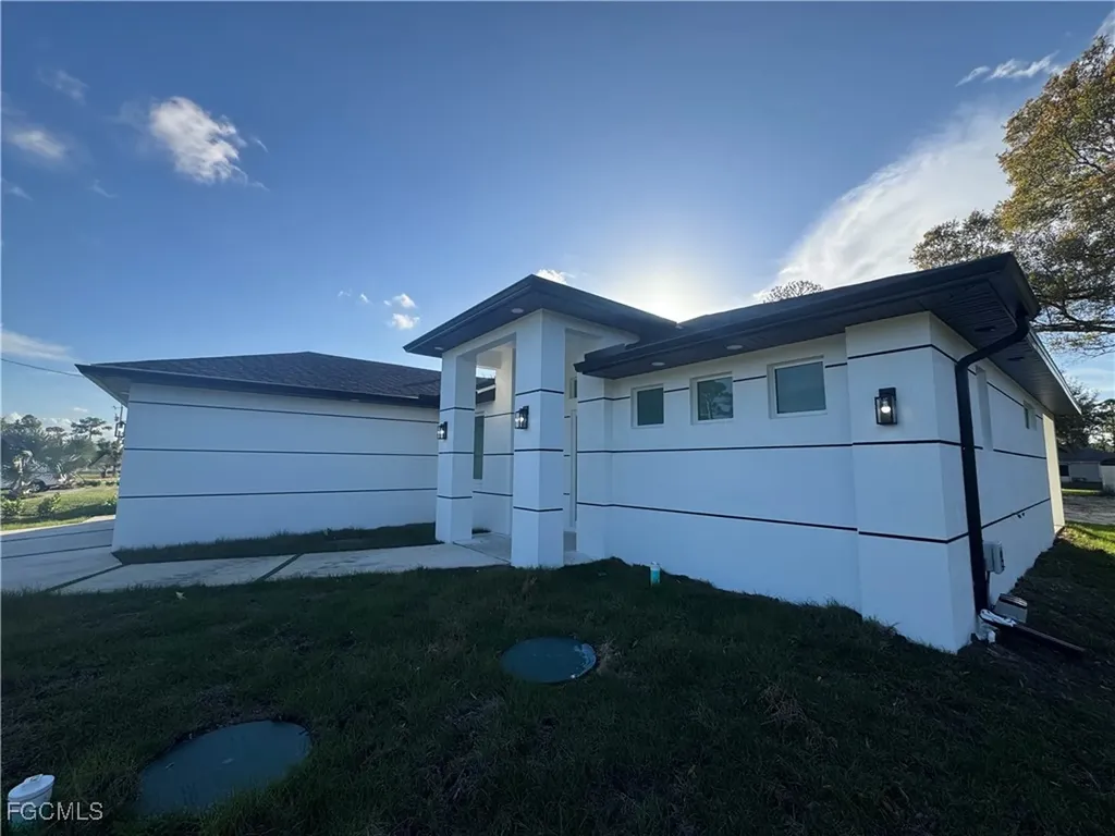 615 Clayton Avenue Lehigh Acres FL 33972