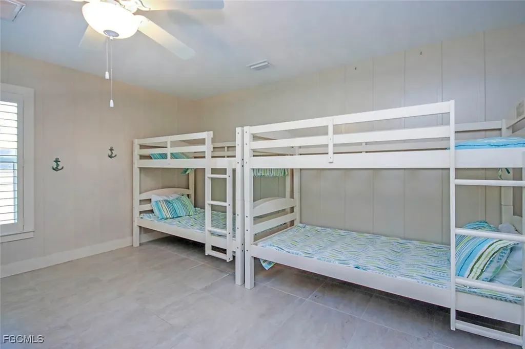 1310 Par View Drive Sanibel FL 33957
