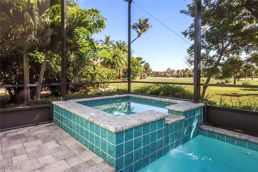 1310 Par View Drive Sanibel FL 33957