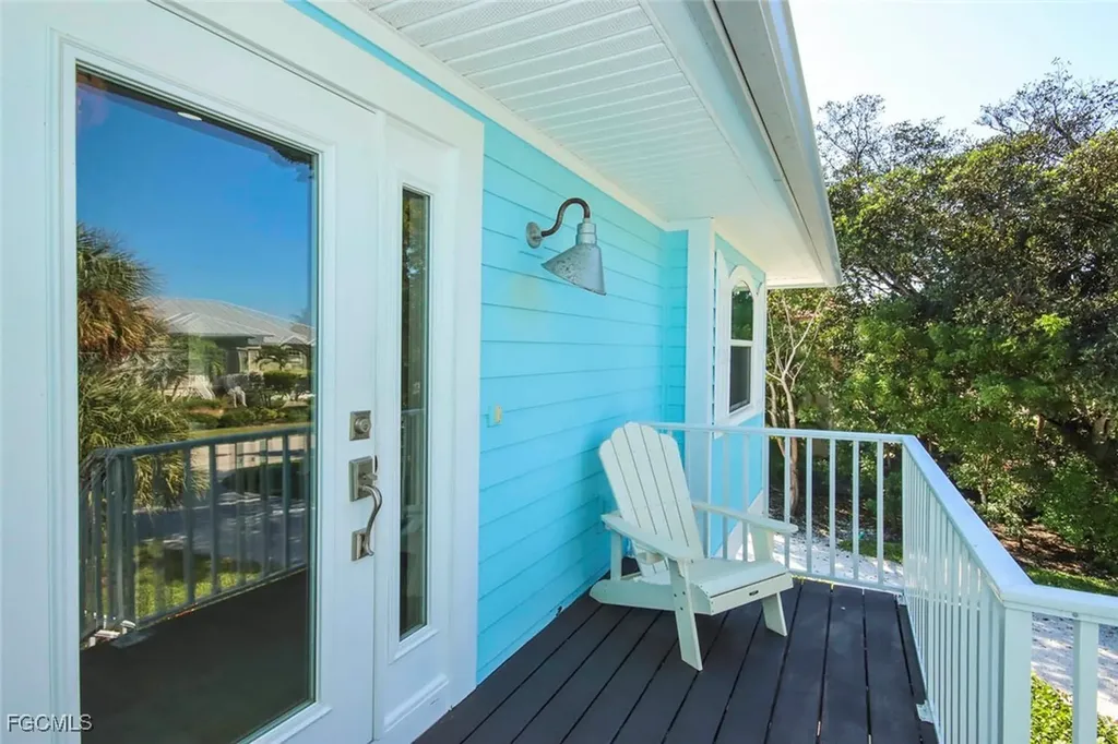 1310 Par View Drive Sanibel FL 33957
