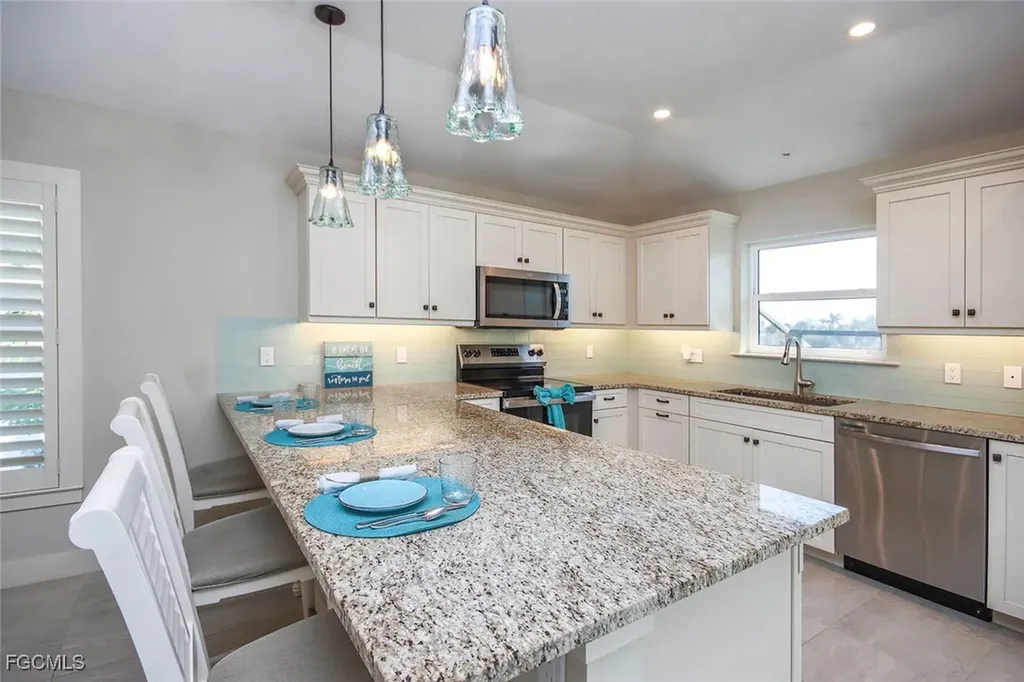 1310 Par View Drive Sanibel FL 33957