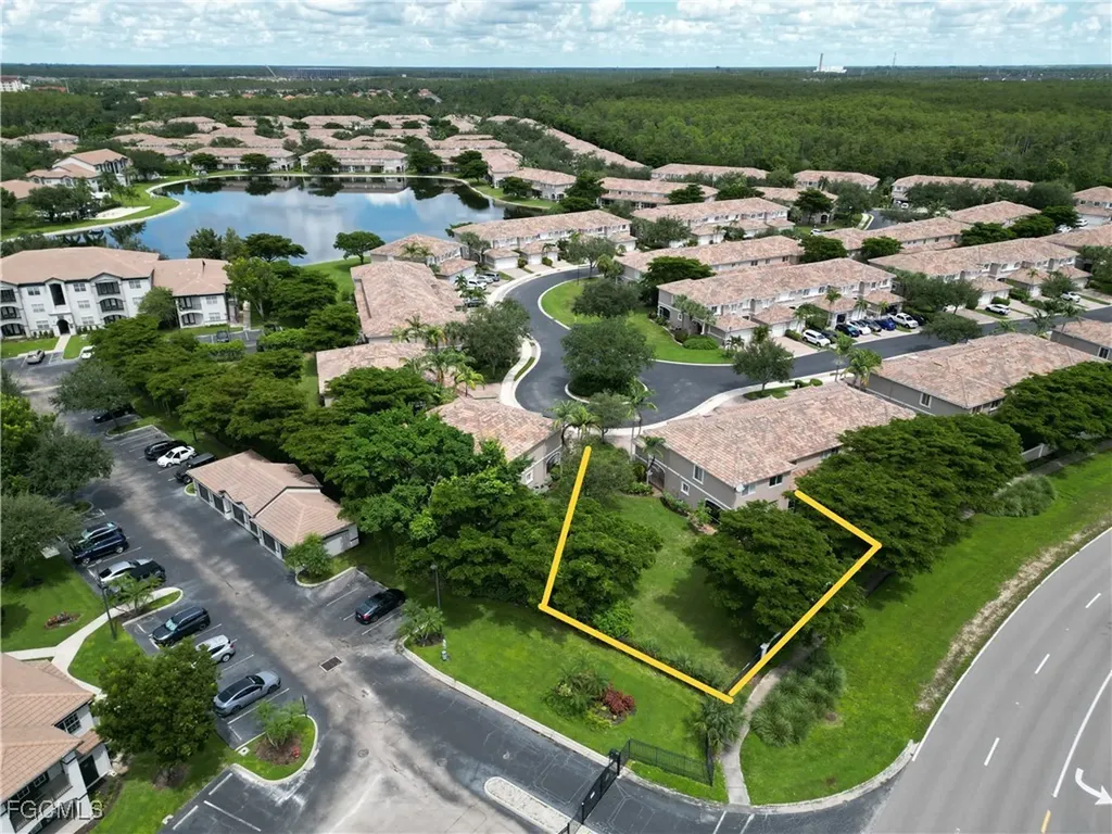 9999 Chiana Circle Fort Myers FL 33905
