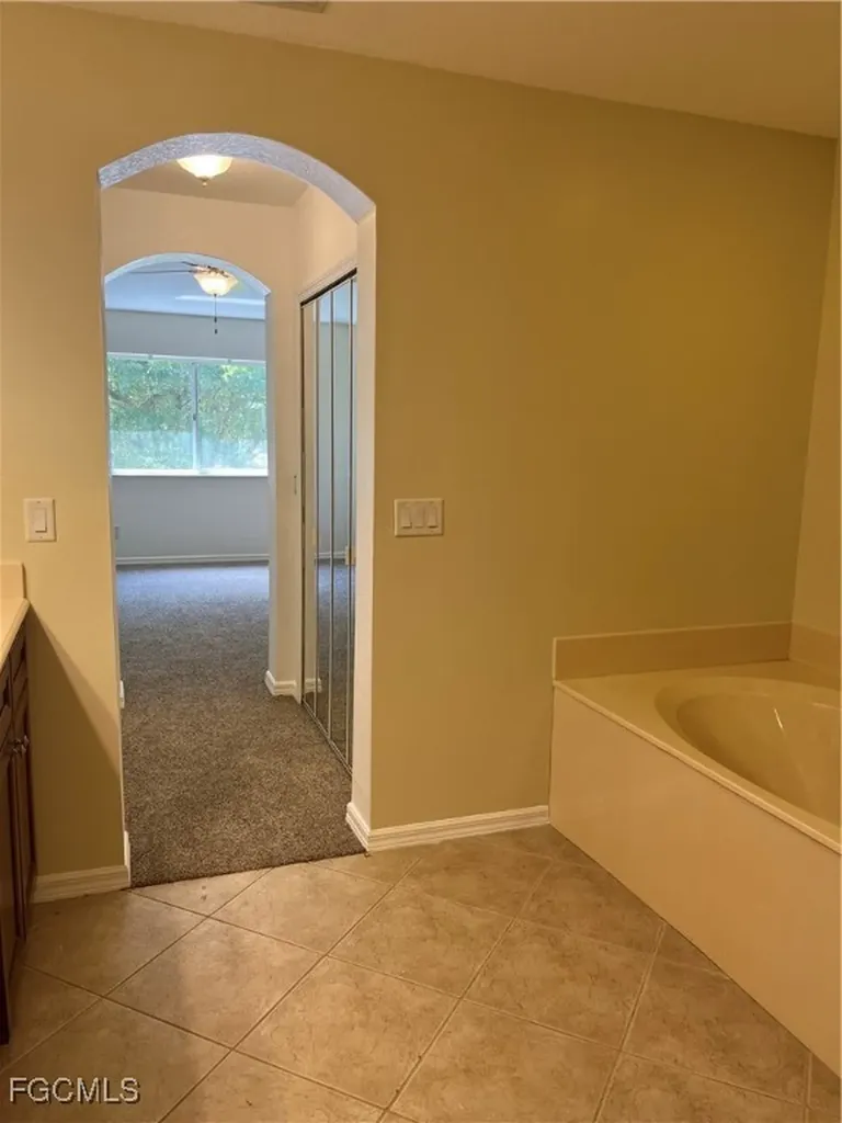 9999 Chiana Circle Fort Myers FL 33905
