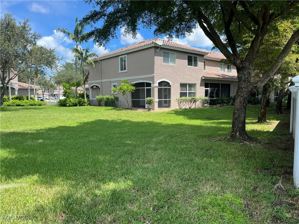 9999 Chiana Circle Fort Myers FL 33905