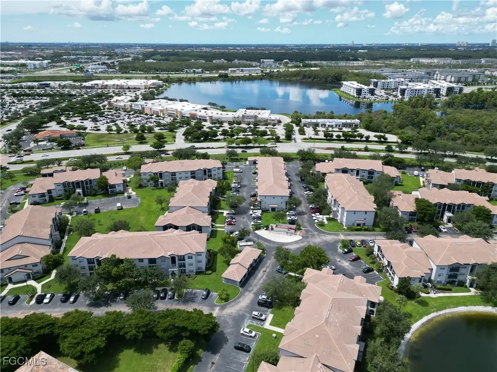 9999 Chiana Circle Fort Myers FL 33905