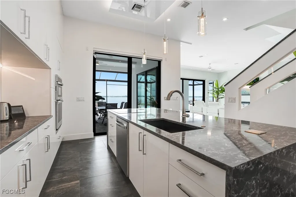 6390 River Club Court North Fort Myers FL 33917