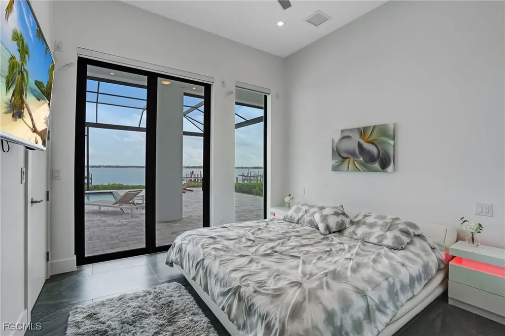 6390 River Club Court North Fort Myers FL 33917