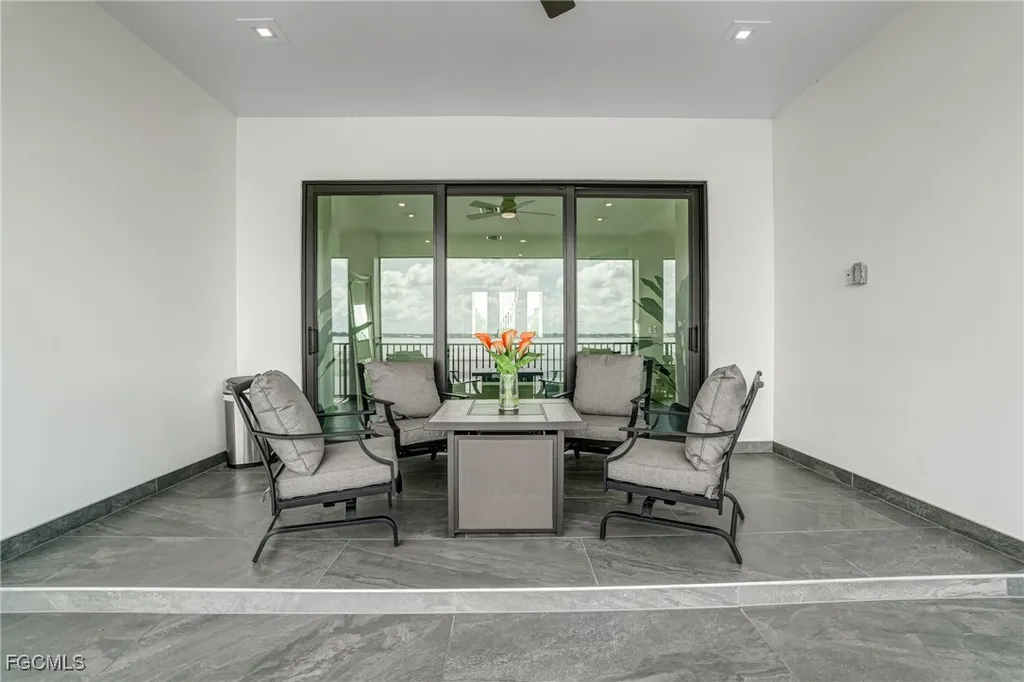 6390 River Club Court North Fort Myers FL 33917