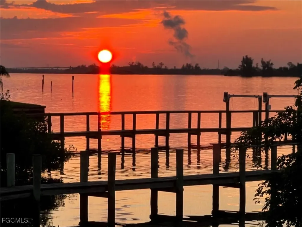 6390 River Club Court North Fort Myers FL 33917