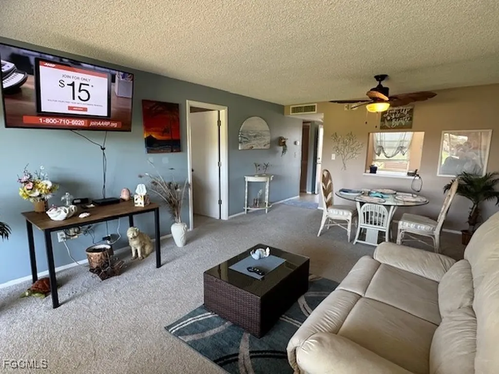 6102 Augusta Drive Fort Myers FL 33907