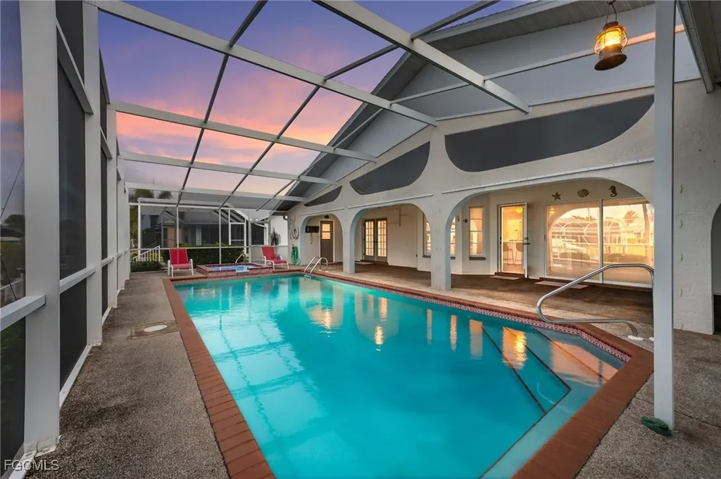 5306 SW 11th Avenue Cape Coral FL 33914