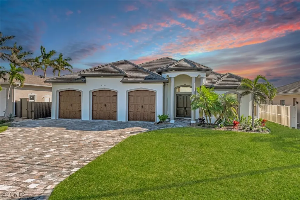 4107 SW 11th Avenue Cape Coral FL 33914