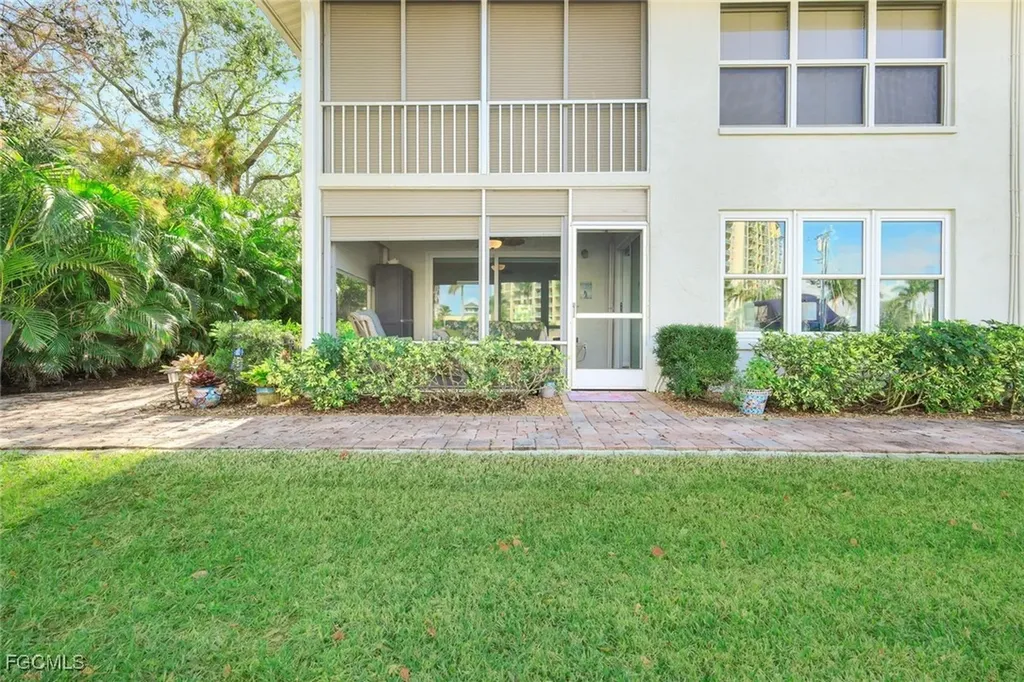 3361 N Key Drive North Fort Myers FL 33903