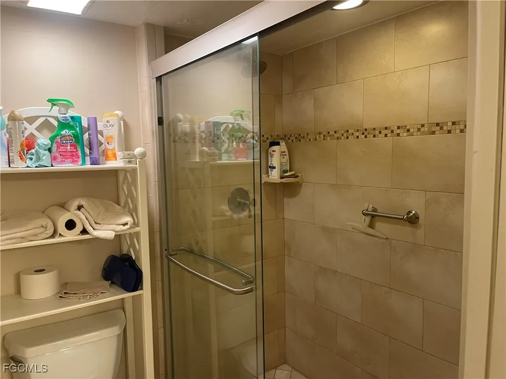 5770 Trailwinds Drive Fort Myers FL 33907