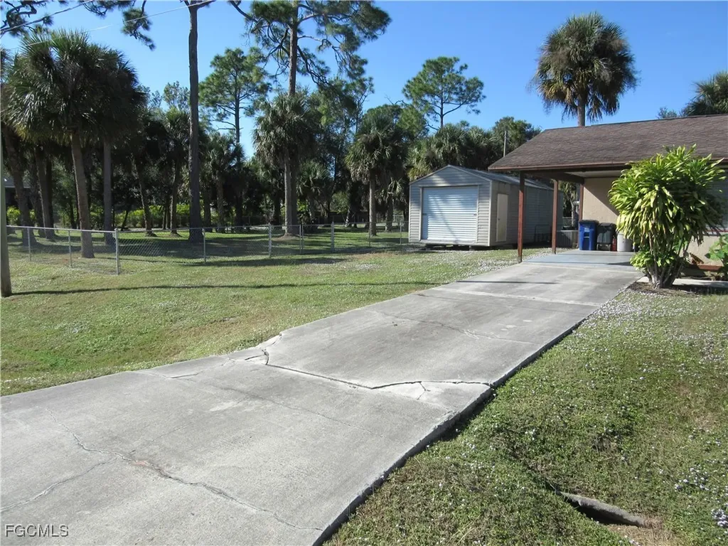 421 Broadway Avenue Lehigh Acres FL 33972