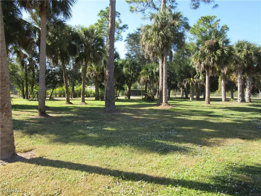 421 Broadway Avenue Lehigh Acres FL 33972