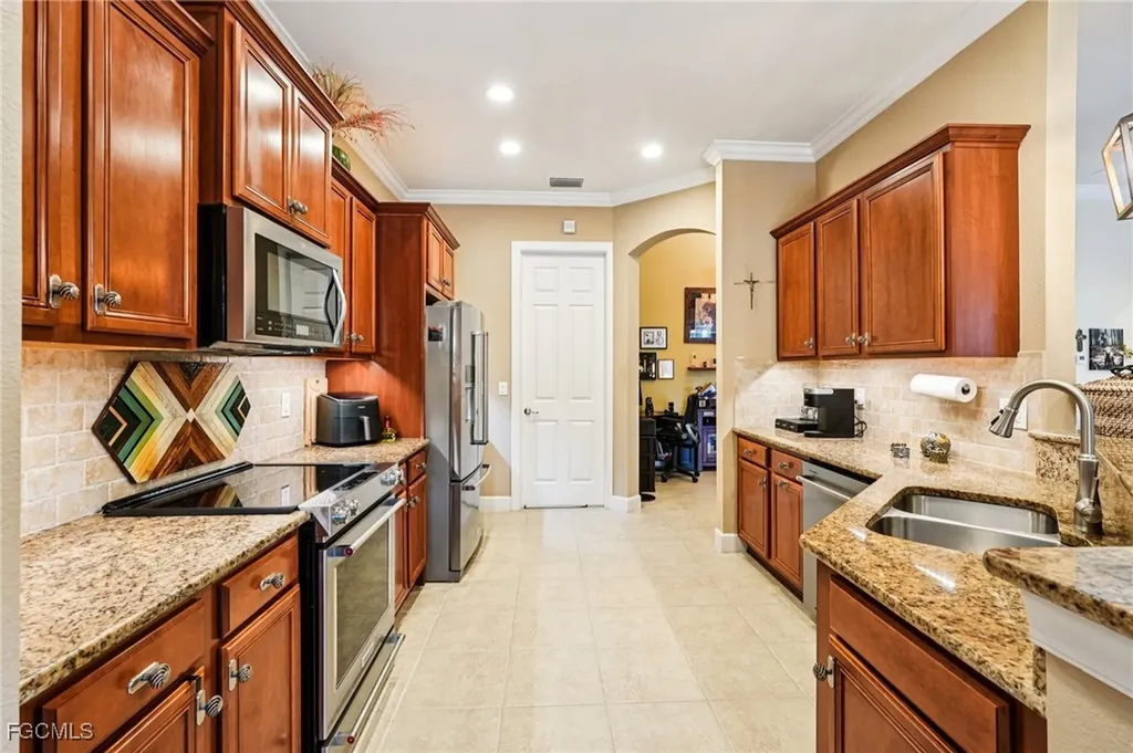 11179 Laughton Circle Fort Myers FL 33913