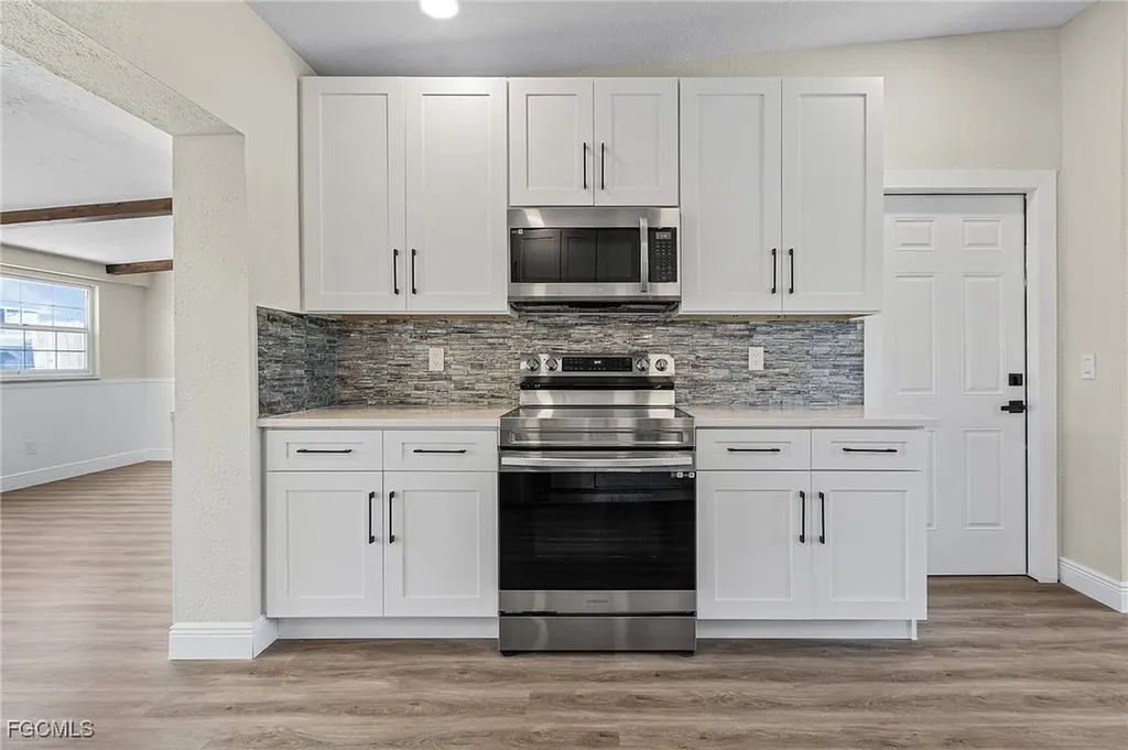 2390 Oleander Street St. James City FL 33956