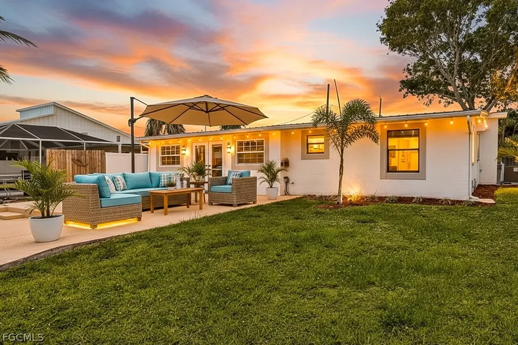 2390 Oleander Street St. James City FL 33956