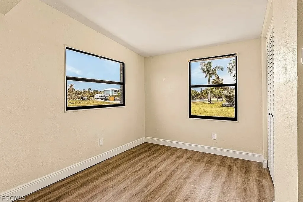 2390 Oleander Street St. James City FL 33956