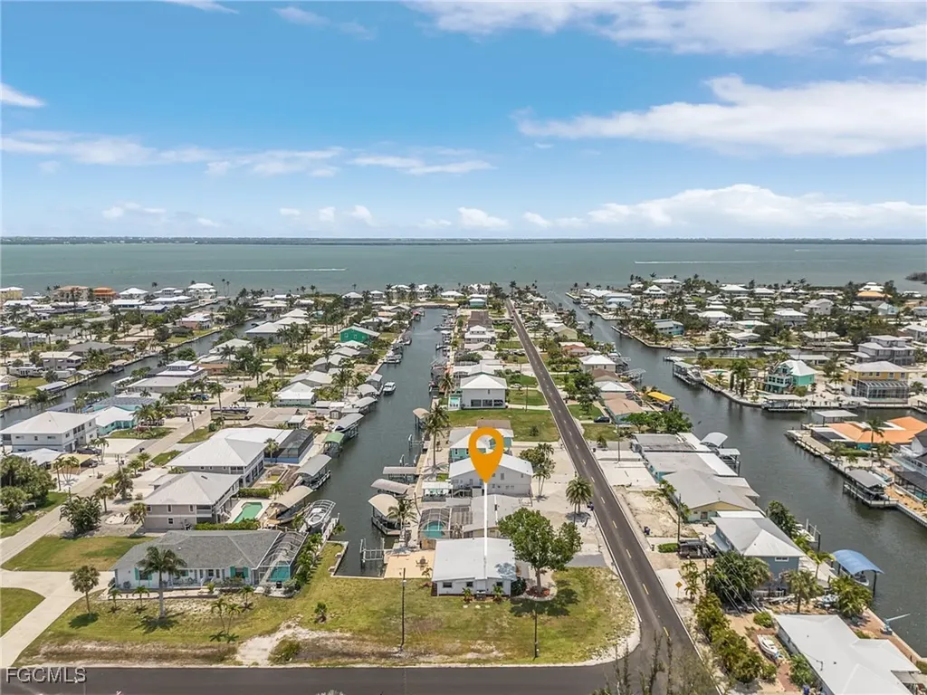 2390 Oleander Street St. James City FL 33956