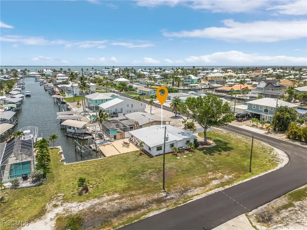 2390 Oleander Street St. James City FL 33956