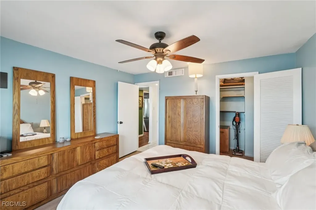 1900 Clifford Street Fort Myers FL 33901