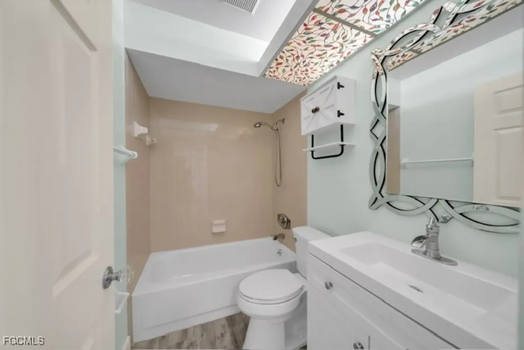 1521 SW 47th Terrace Cape Coral FL 33914