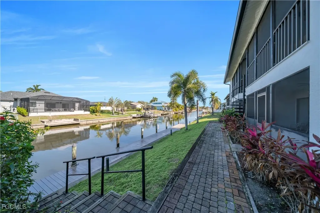 1521 SW 47th Terrace Cape Coral FL 33914