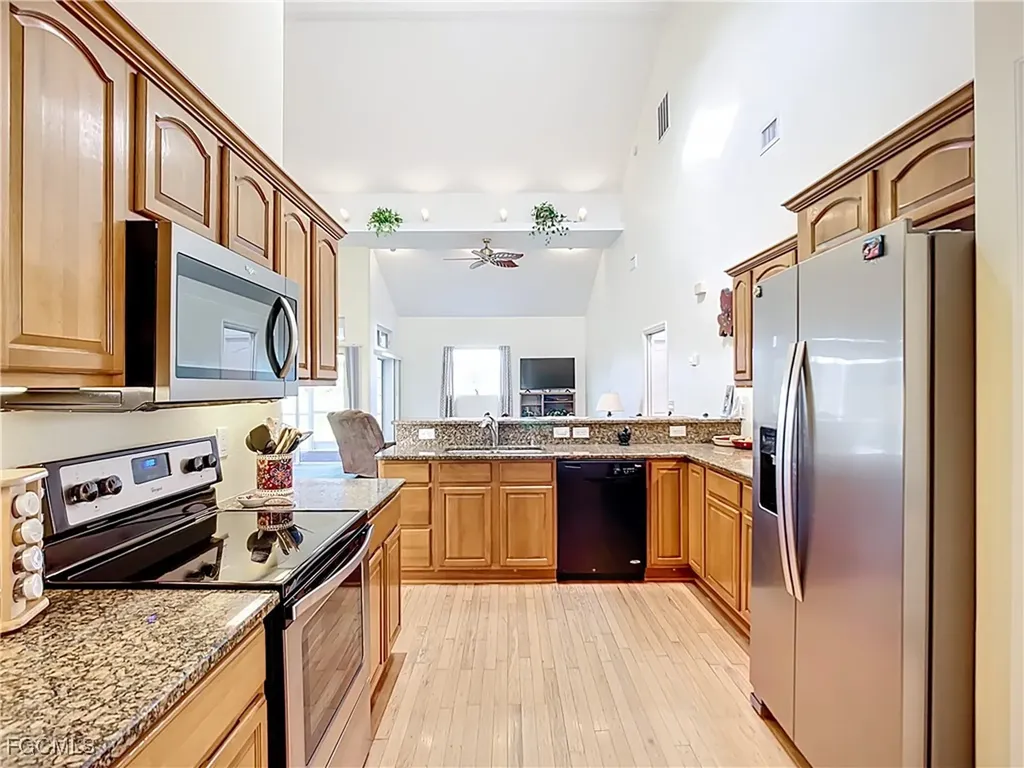 4353 Hidden River Road Sarasota FL 34240