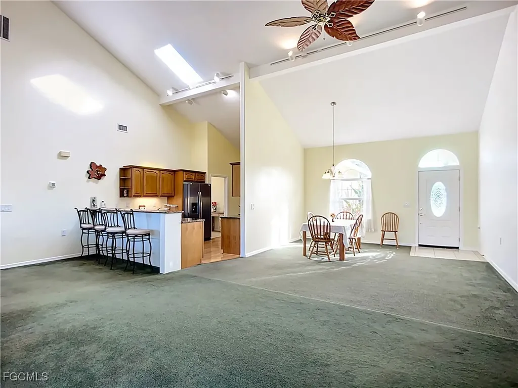 4353 Hidden River Road Sarasota FL 34240