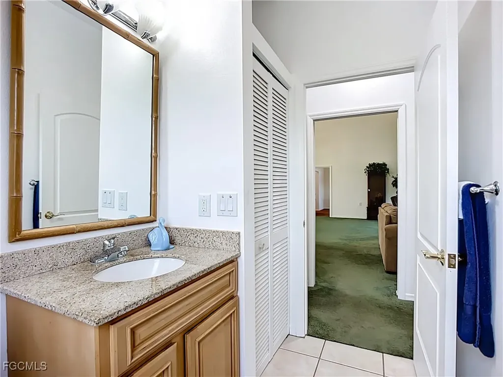 4353 Hidden River Road Sarasota FL 34240
