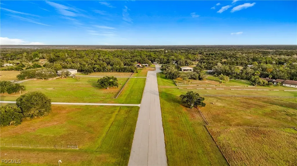 4353 Hidden River Road Sarasota FL 34240
