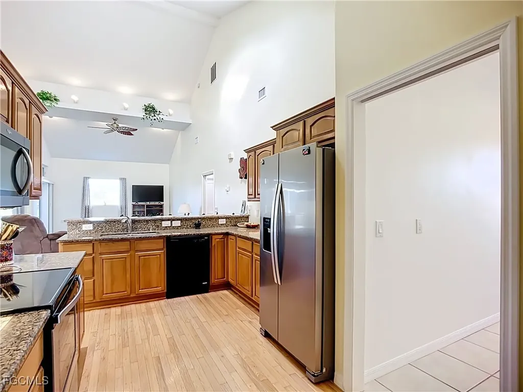 4353 Hidden River Road Sarasota FL 34240