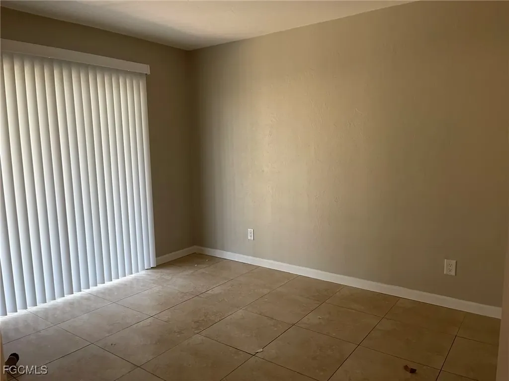 608 SE 46th Lane Cape Coral FL 33904