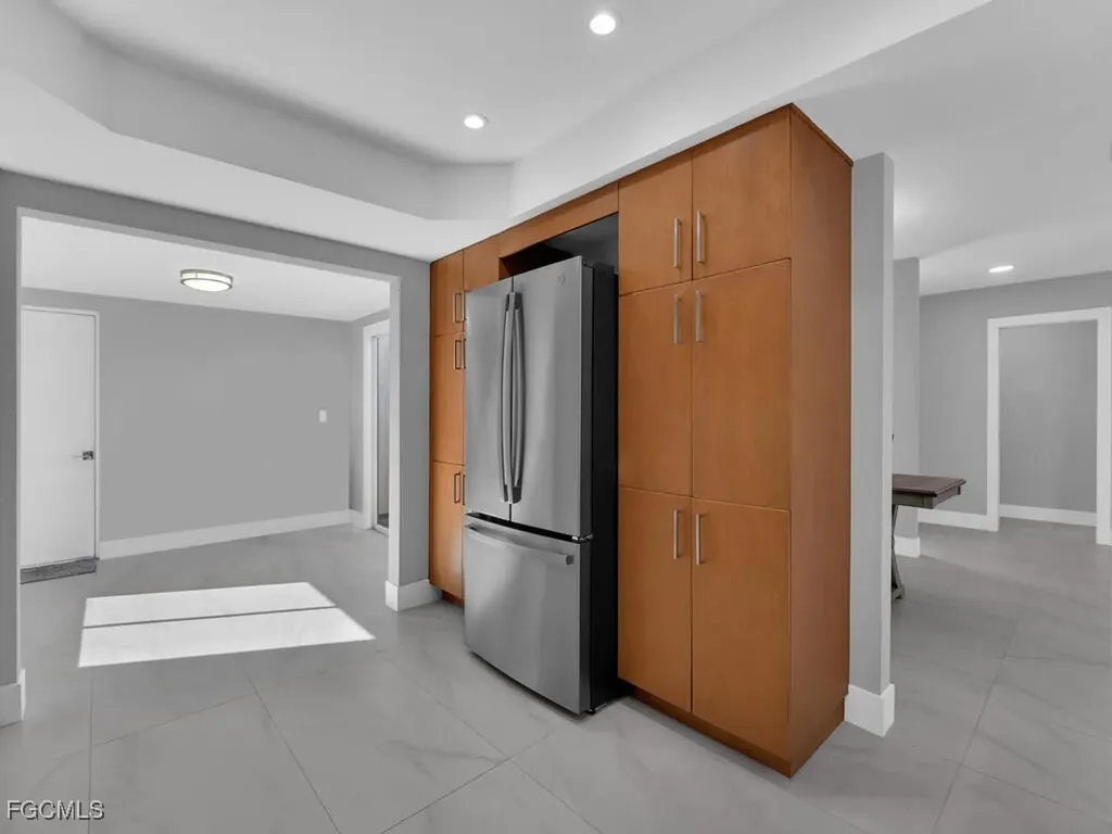 15573 Lockmaben Avenue Fort Myers FL 33912