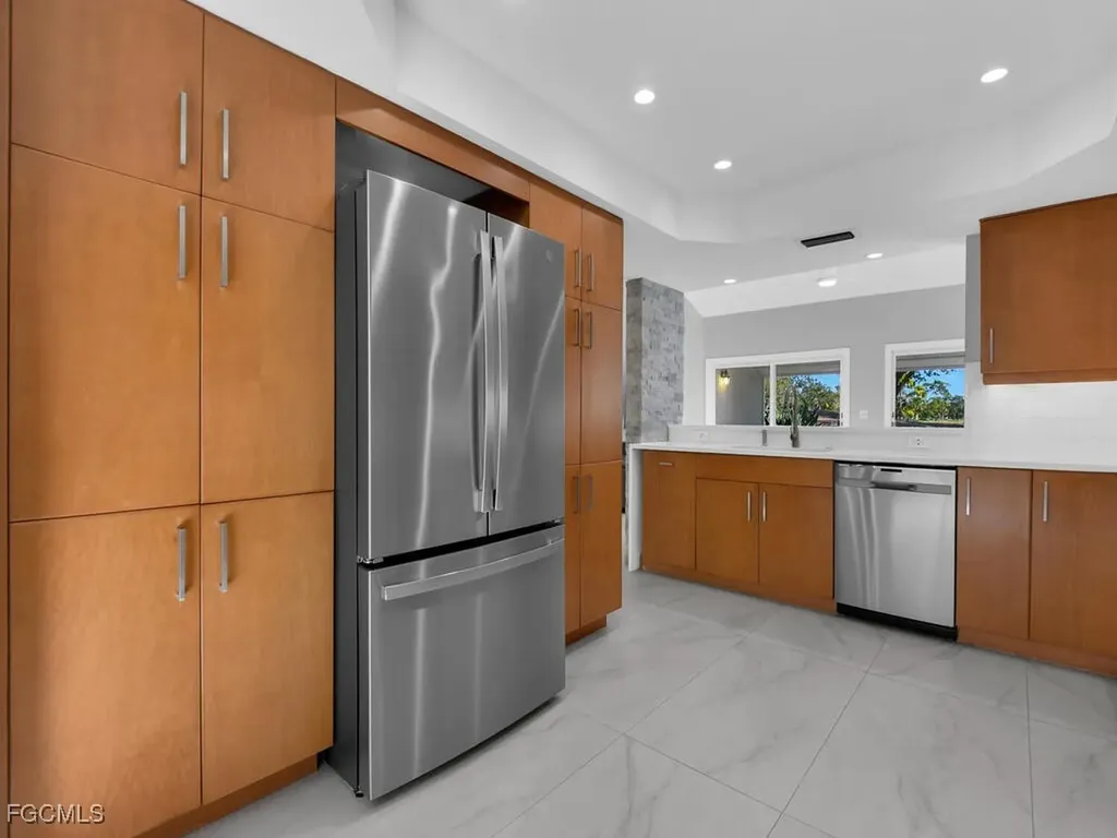 15573 Lockmaben Avenue Fort Myers FL 33912