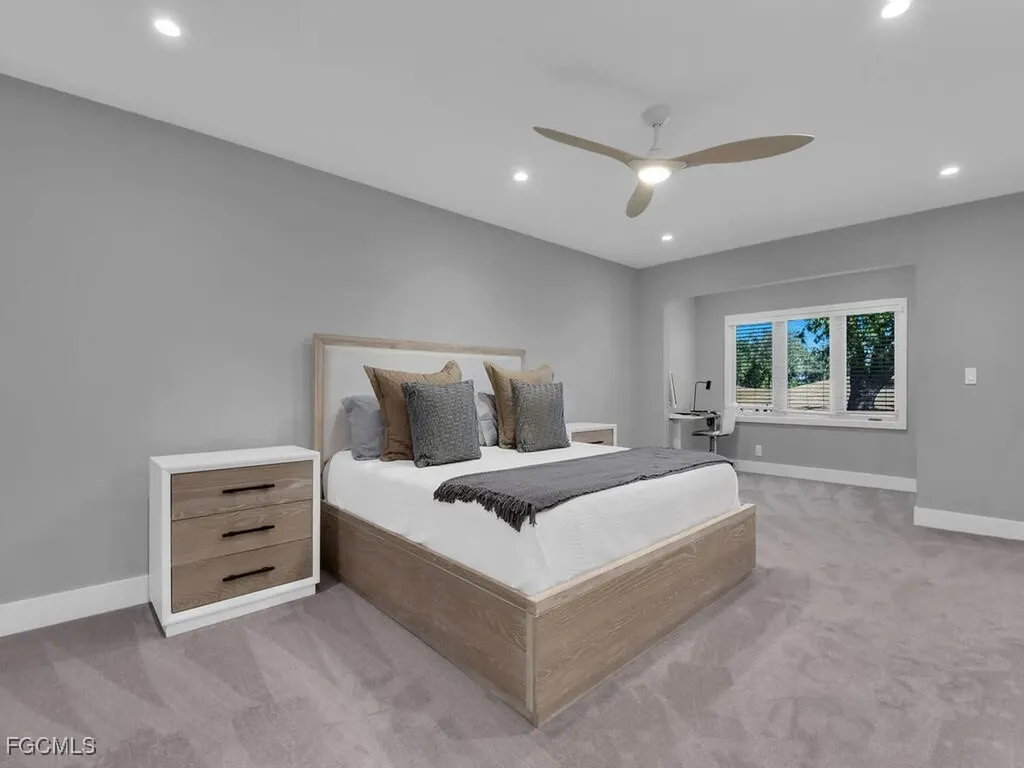 15573 Lockmaben Avenue Fort Myers FL 33912