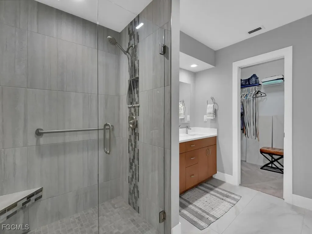 15573 Lockmaben Avenue Fort Myers FL 33912