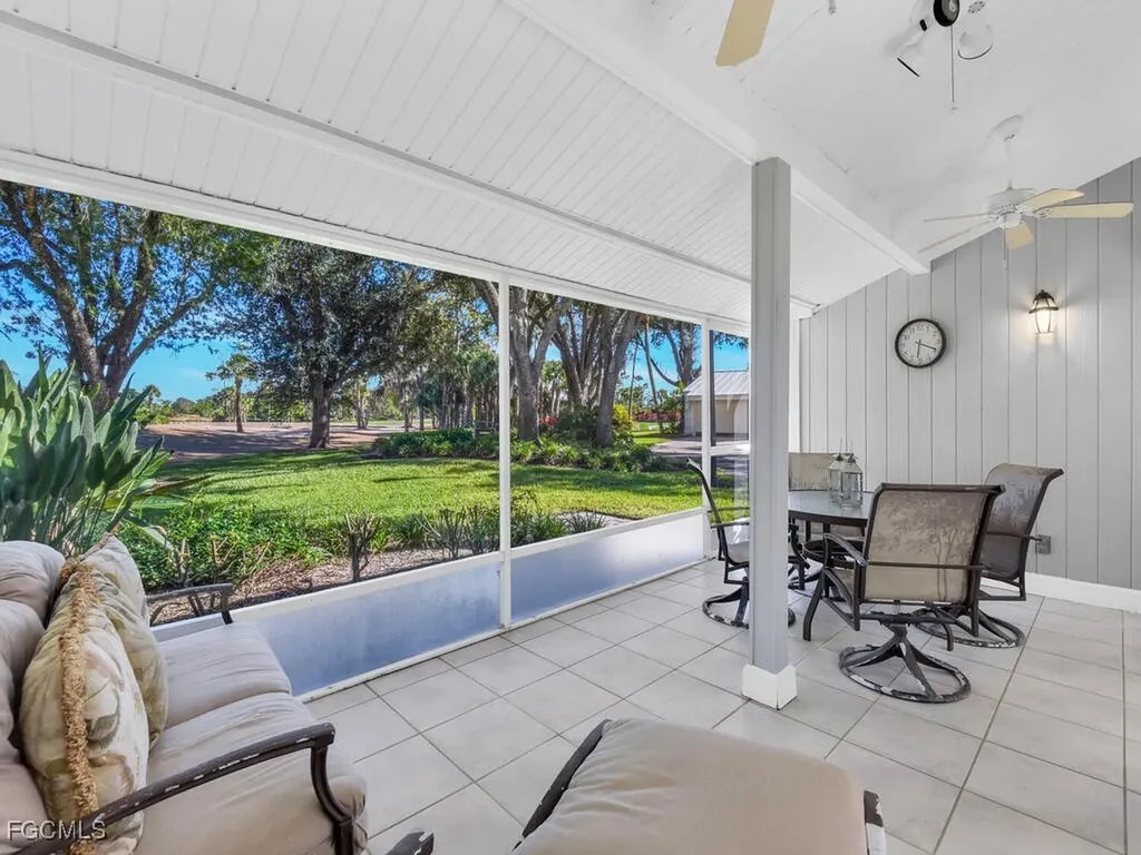 15573 Lockmaben Avenue Fort Myers FL 33912